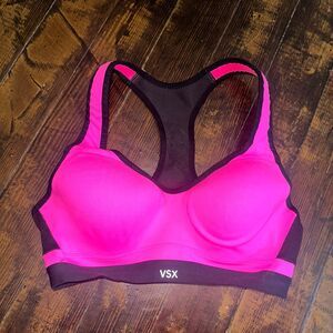 Victoria’s Secret pink & black VSX high impact 34B sports bra